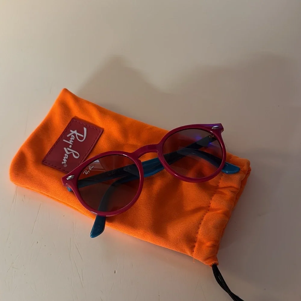 Ray-ban girls sunglasses